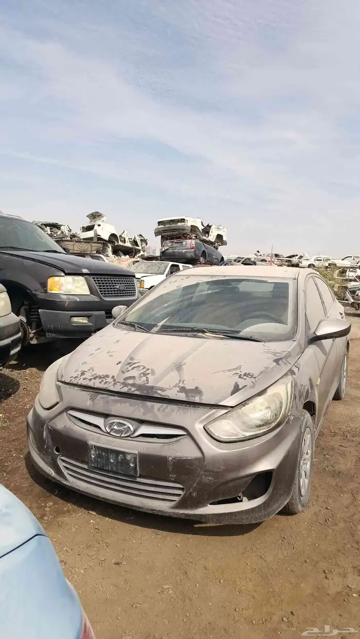 يوجد لدينا قطع غيار اكسنت من 2007 الى 2016 3