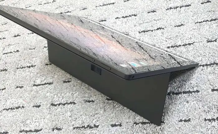 ميكروسوفت سيرفس 1