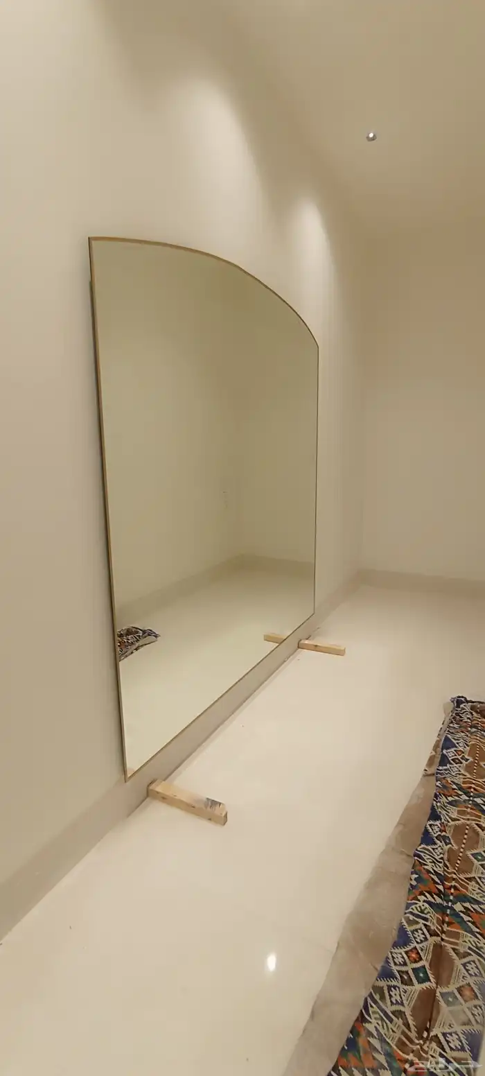 زجاج سيكريت 5