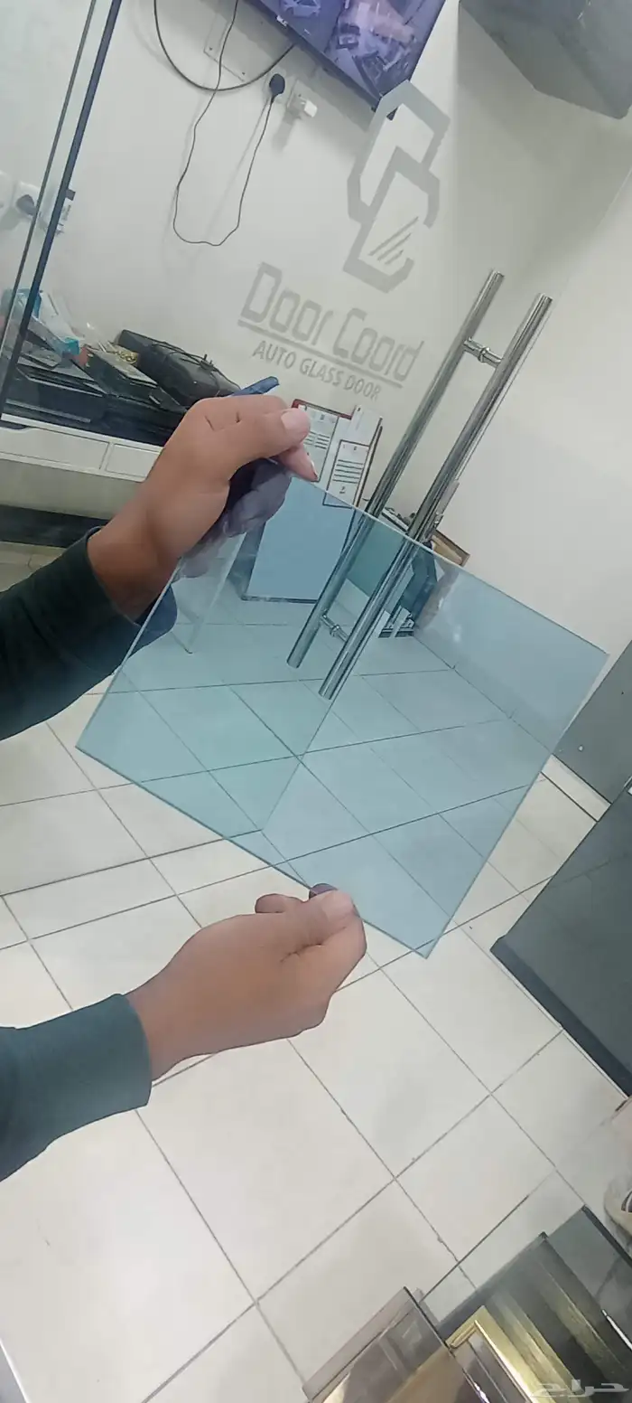 زجاج سيكريت 3