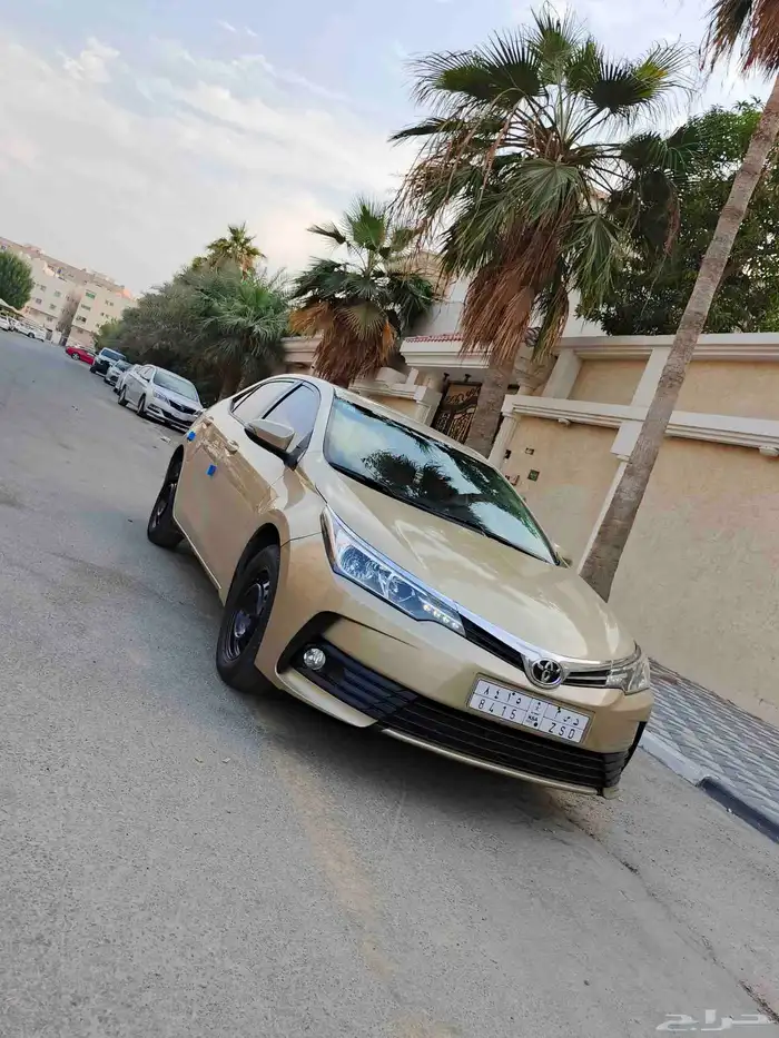 كورولا 2018 للبيع 8