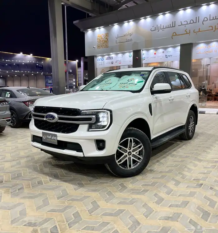 فورد ايفرست استاندر موديل 2025 بنزين السعر 142640 1
