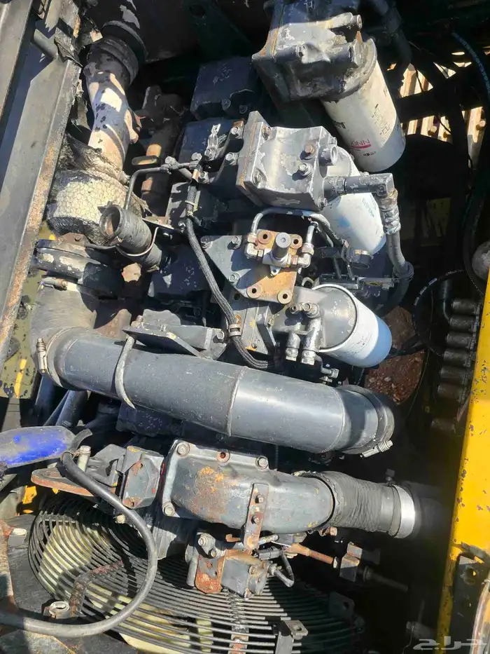 بوكلين كماتسو مديل2012 للبيع او للأجار موقعه طريف الشمال 5