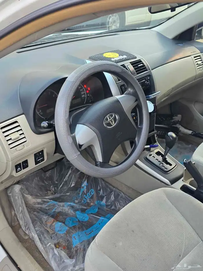 سياره تويوتا كورولا موديل 2013 4