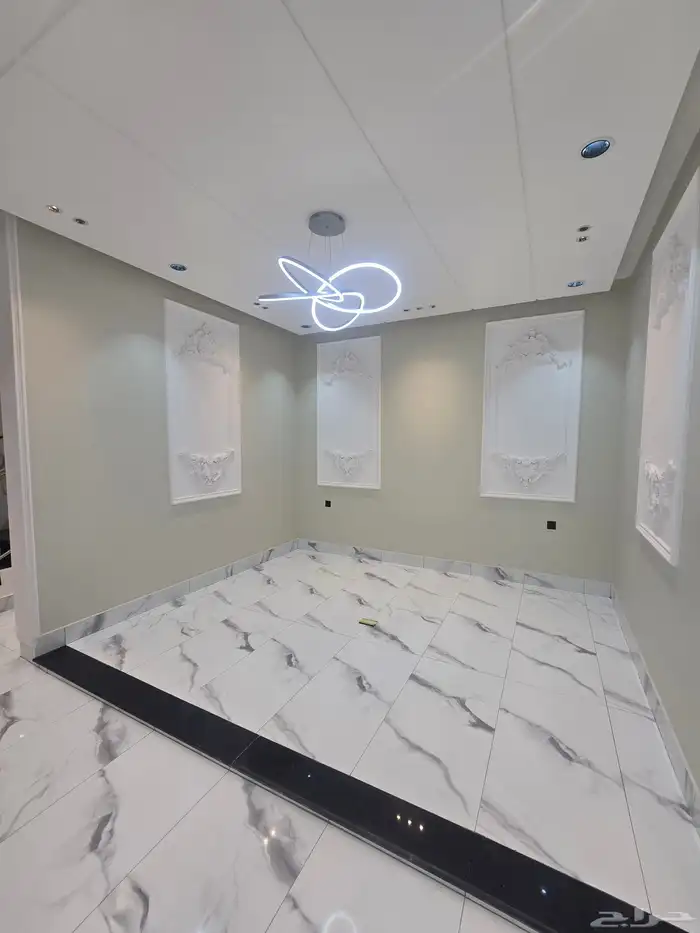 للبيع روف ارضى وعلوى بحوش ومدخل سياره شمال التضامن 8