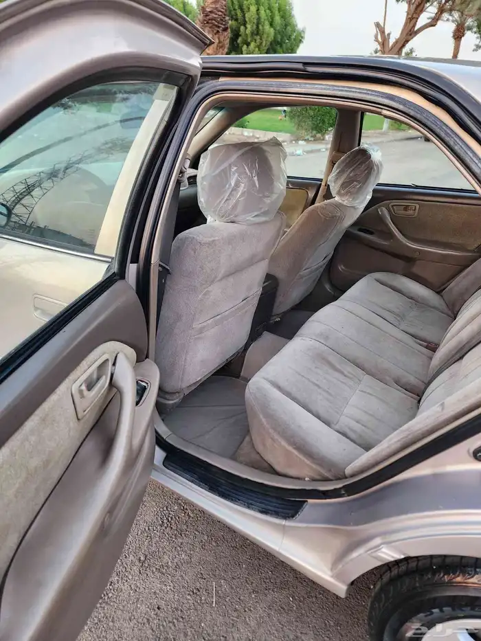 تويوتا كامري 2001 16