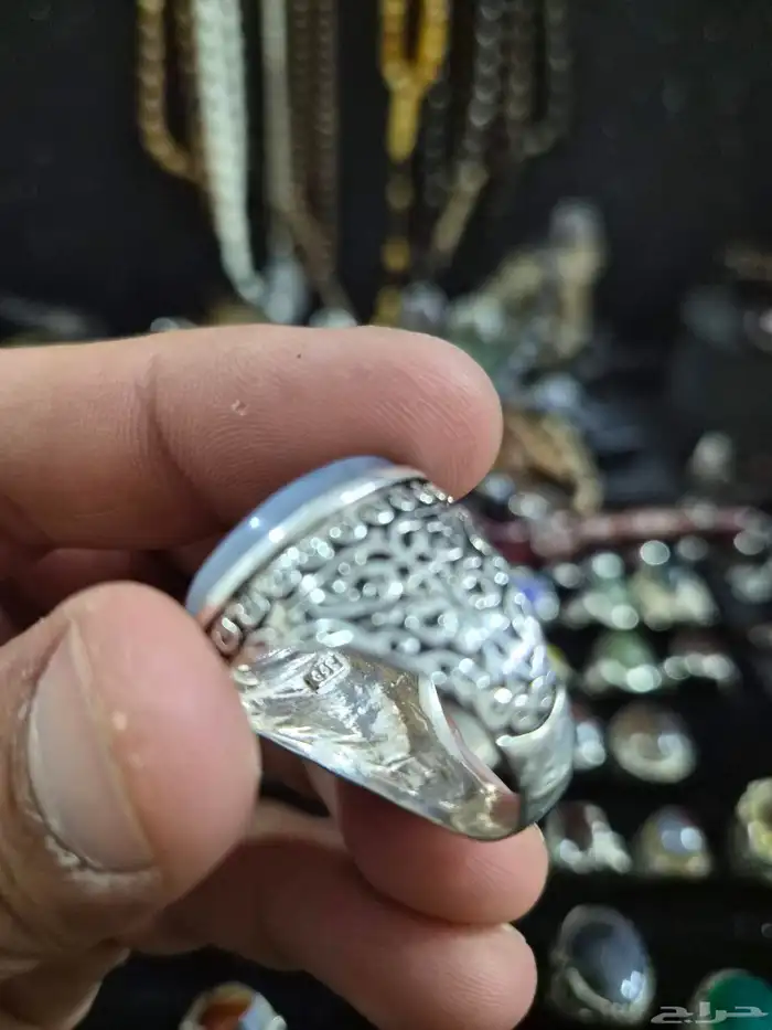 خاتم بحجر عقيق مصور وجه 4