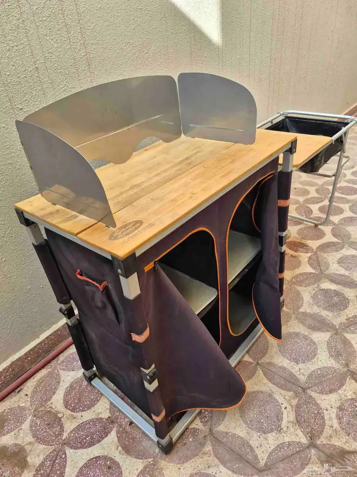 طاولة الرماية تتسفط داخل جراب 1