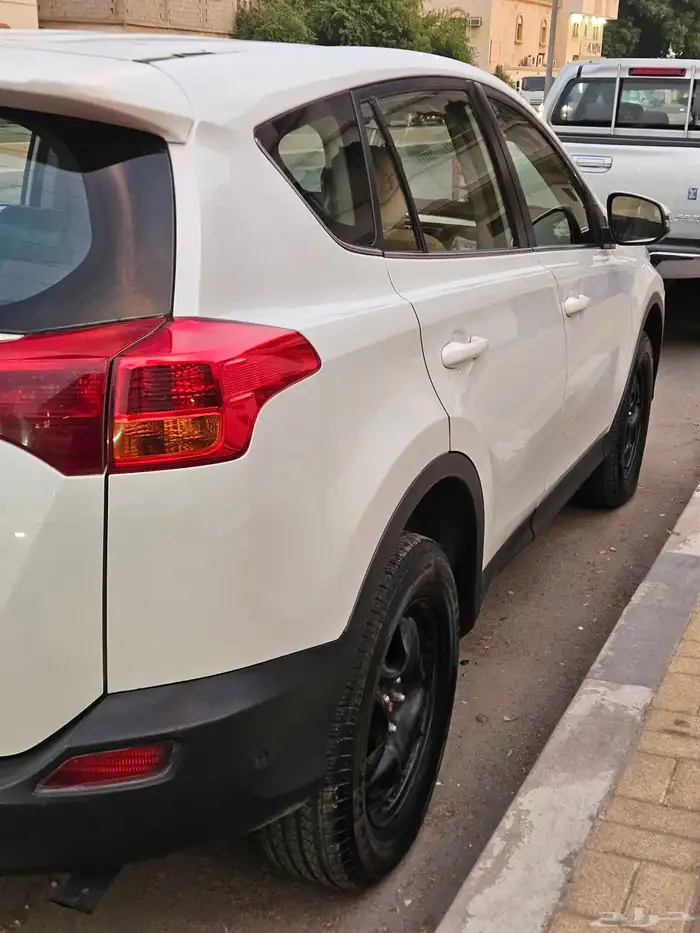 تيوتا راف فور 2014 2