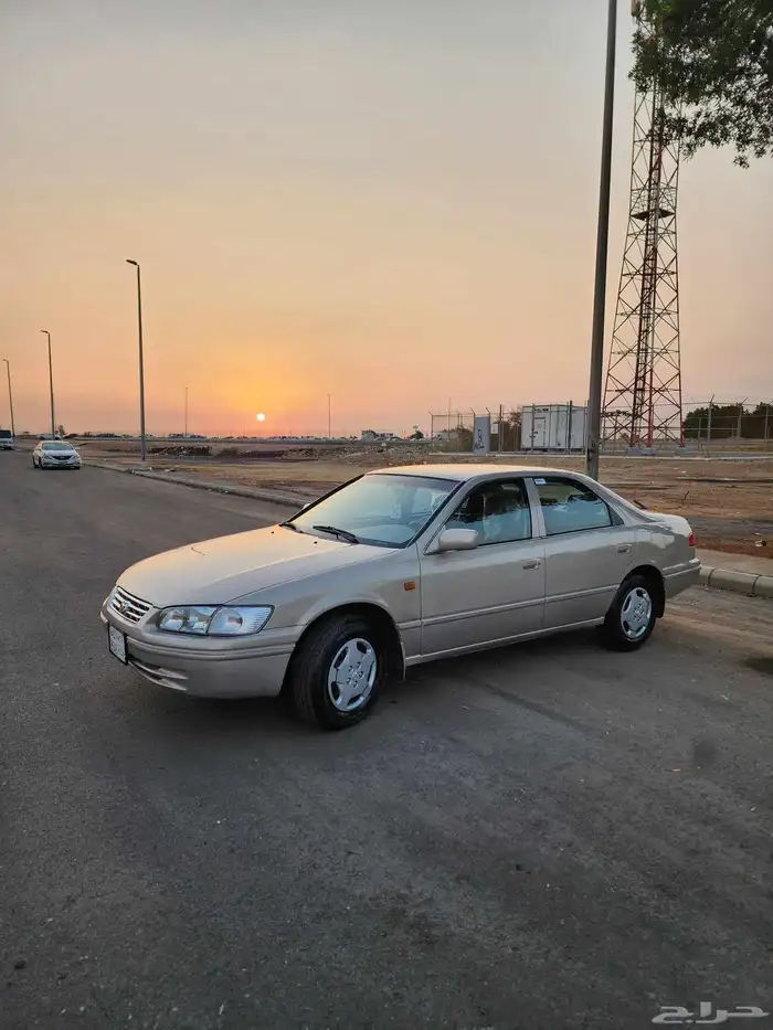 تويوتا كامري 2001 9
