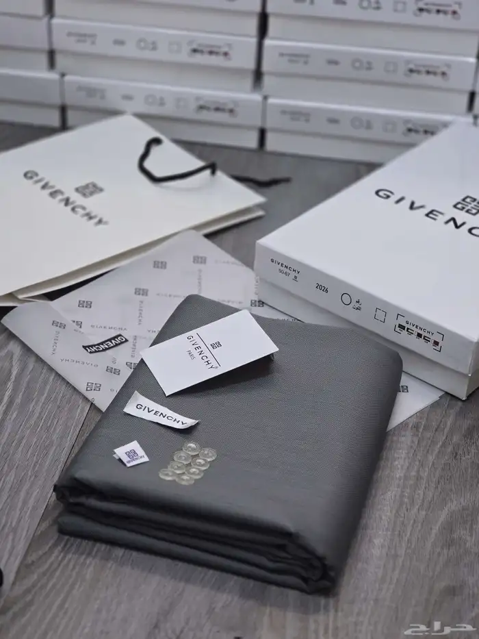 قماش شتوي ماركة جفنشي 3