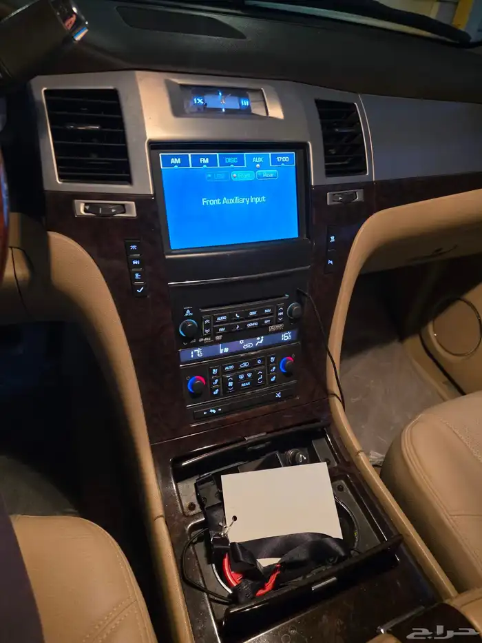 كاديلاك اسكاليد 2011 Cadillac Escalade 7