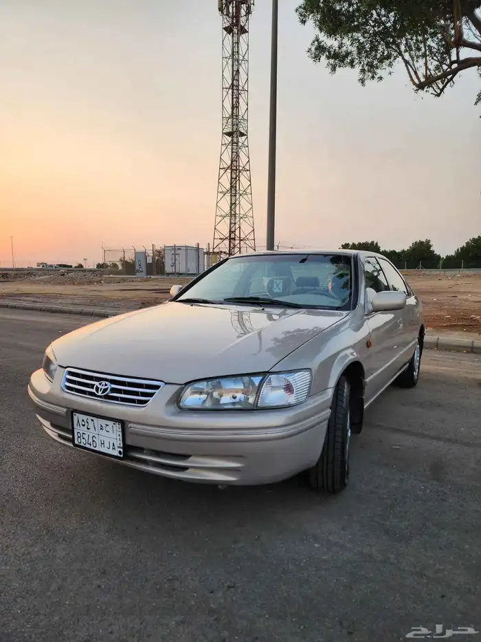 تويوتا كامري 2001 7