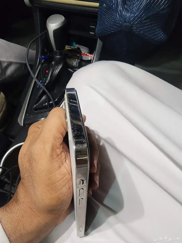 جوال ايفون 12 برو 256 قيقا 2