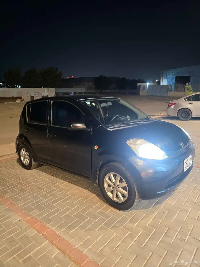 ديهاتسو سيرون 2008 محركات نضيفة جدا 3