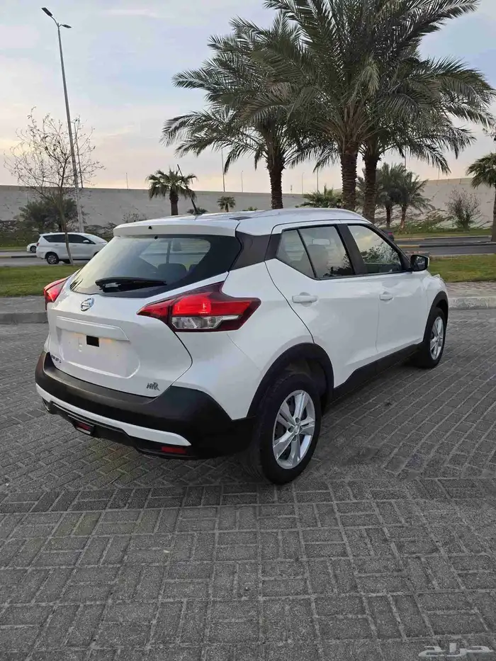 للبيع نيسان كيكس 2020 وكاااله ممشى قليل 21