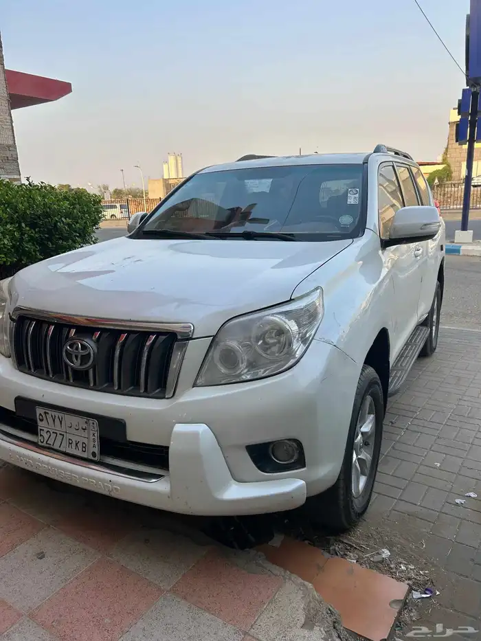 برادو 6 سلندر 2012. للبيع 1