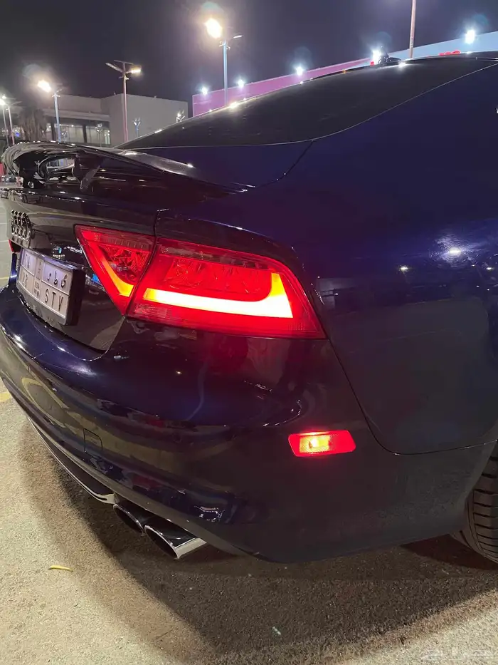 اودي S7 توين تيربو 8 سلندر 7