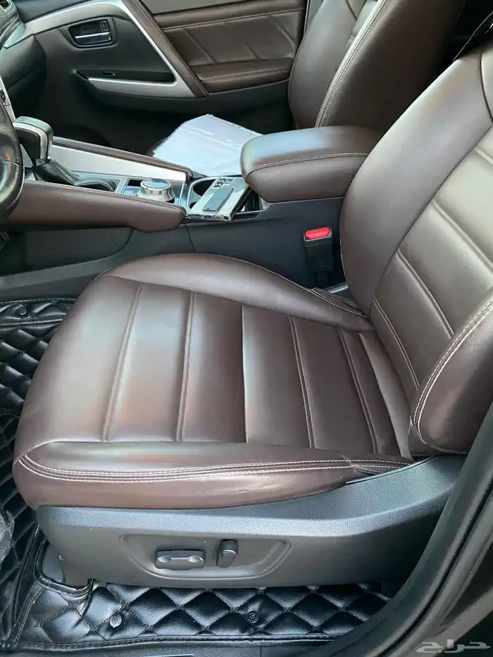 متسوبيشي مونتيرو 2022 أعلى فئه 16