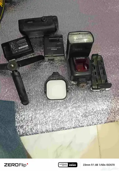 كاميره نيكون D7100بجميع الملحقات index