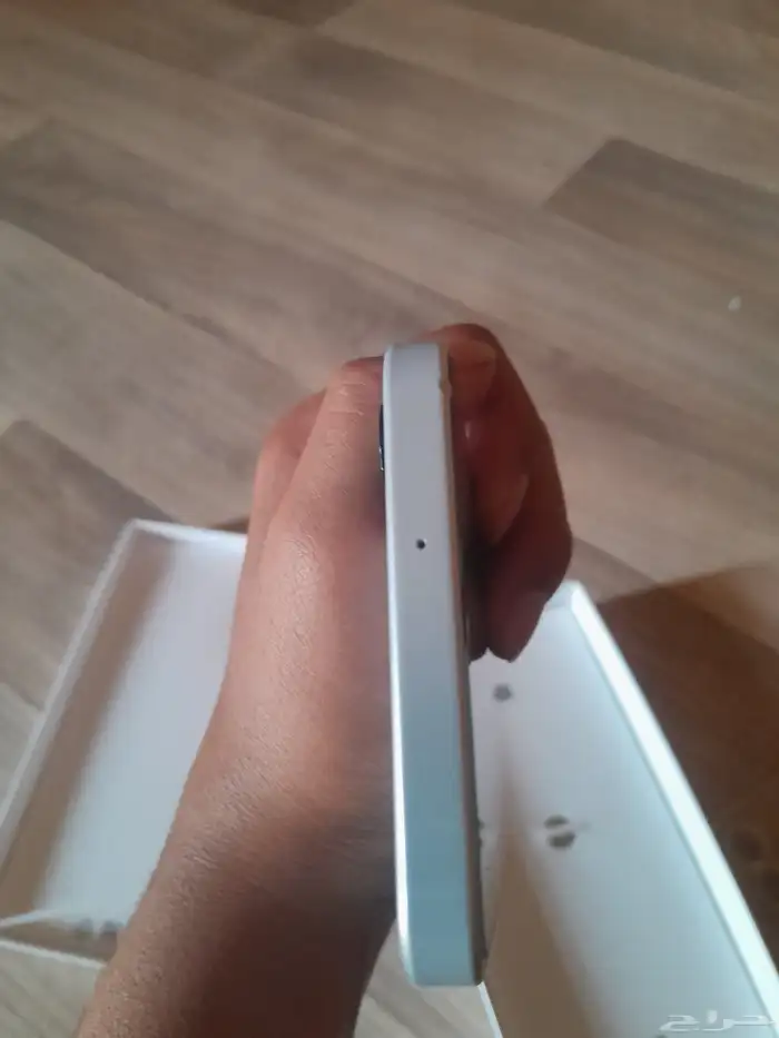 أعرض لكم جلكسي اي 16 نضيف مرا استخدم اقل من 5 ايام 5