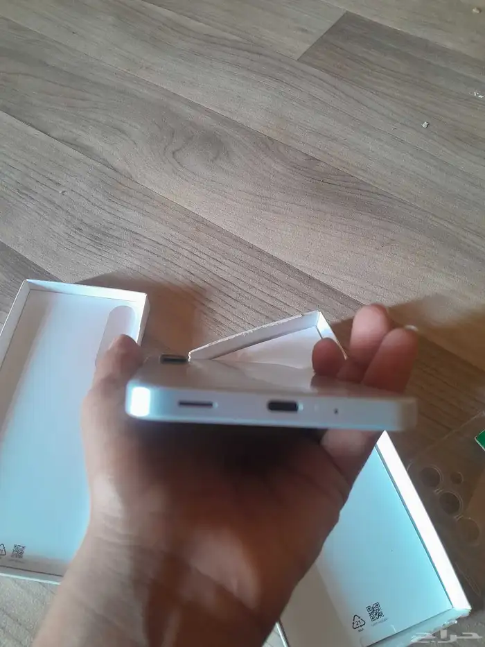 أعرض لكم جلكسي اي 16 نضيف مرا استخدم اقل من 5 ايام 2