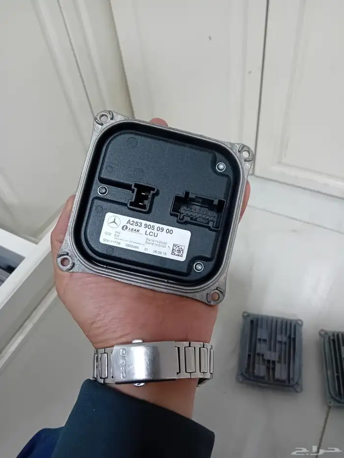 قطع غيار مرسيدس 6