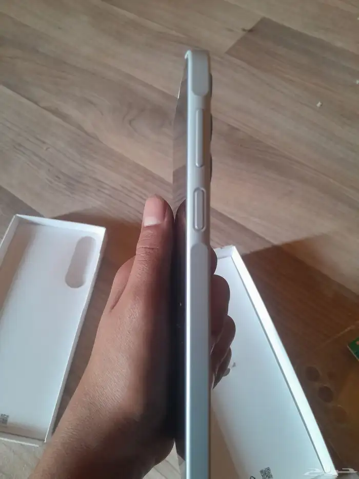 أعرض لكم جلكسي اي 16 نضيف مرا استخدم اقل من 5 ايام 3