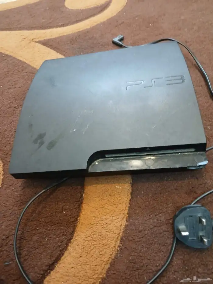 سوني   3  أستعمال خفيف يوجد فيه   40  لعبه  ومن ضمنها Gte5 2