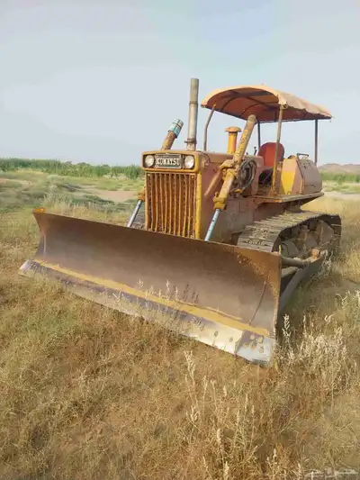 دركتل كوماتسو 16 قير ومكينه بلد مانفكت وجنازير على الشرط index