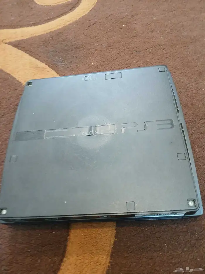 سوني   3  أستعمال خفيف يوجد فيه   40  لعبه  ومن ضمنها Gte5 1