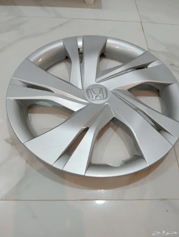 للبيع طيس هوندا سيتي 2024 وكالة 7