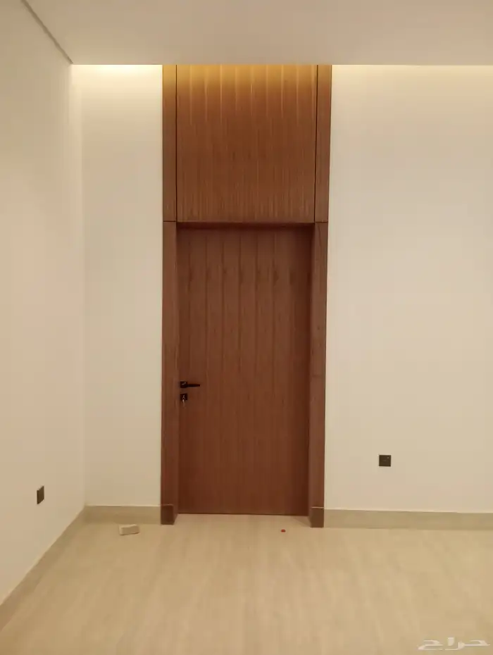 نجار ابواب 4