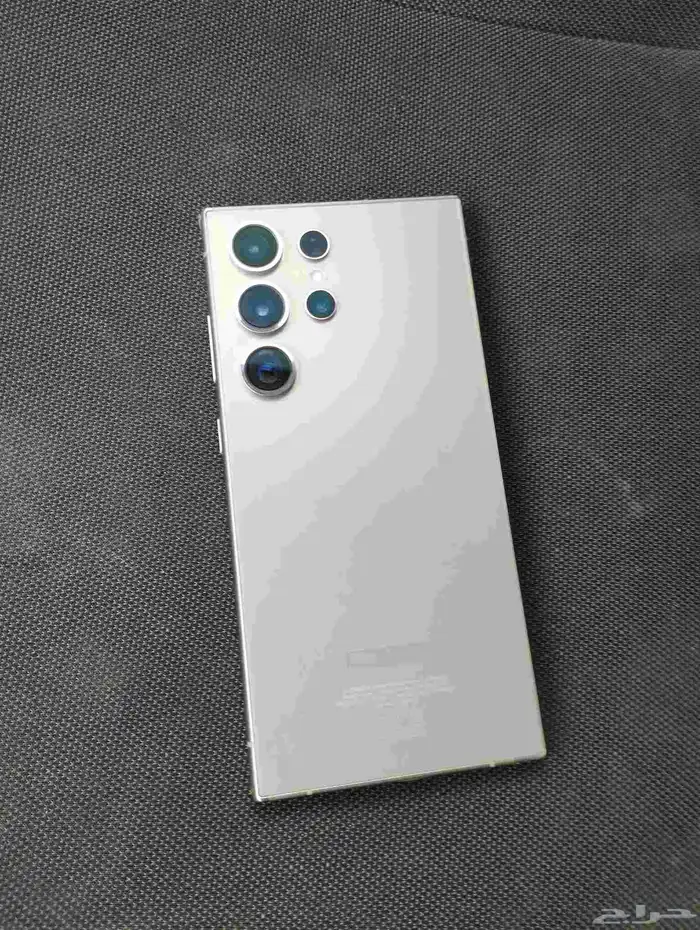 256 جيجا S24اللترا كامل محتوياته 1