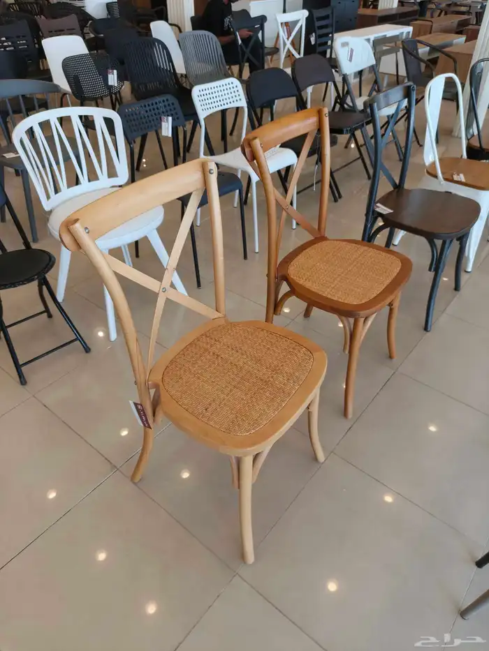 طاولات وكراسي للكافي والمطاعم والمقاهي داخلية وخارجية 8