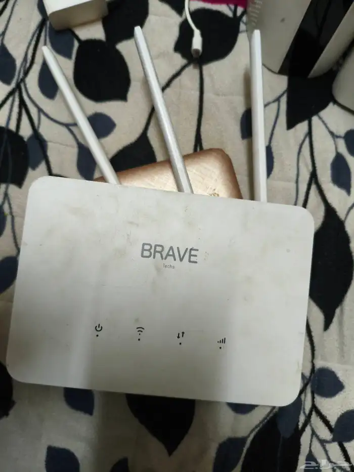 روتر ستسي وزين وحد هواوي متنقل وحد منزلي متنقل في نفس الوقت 1