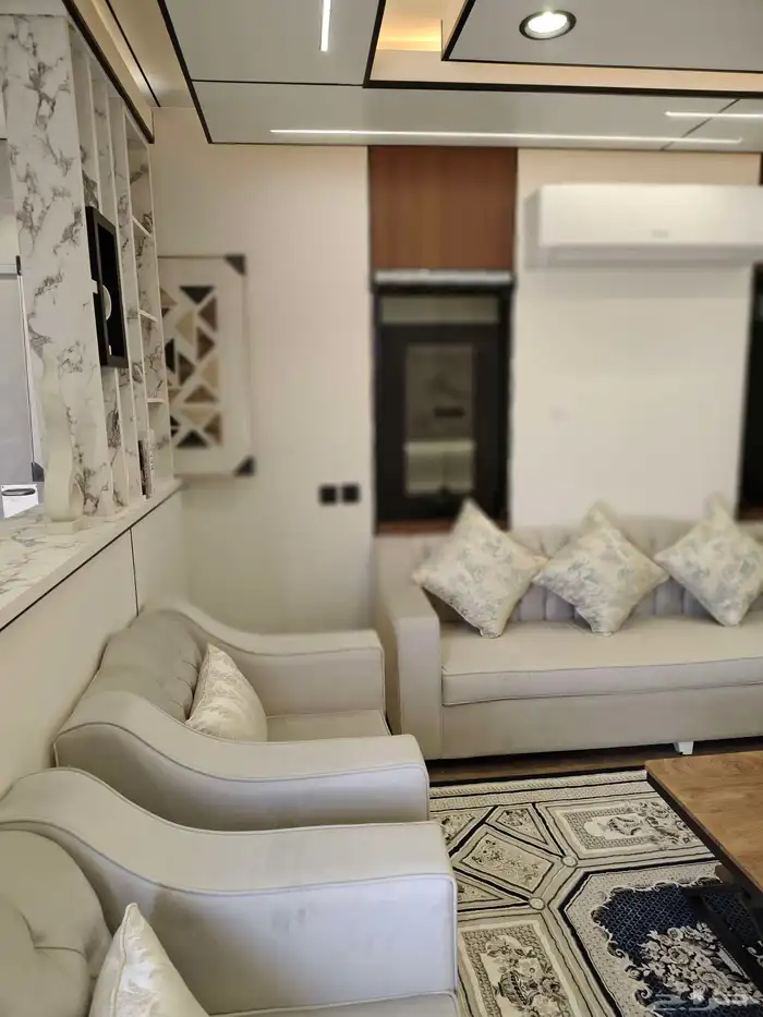 كرفان ملكي شرائح المنيوم الطول 24  VIP 5