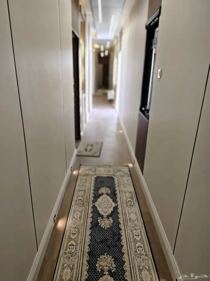 كرفان ملكي شرائح المنيوم الطول 24  VIP 12