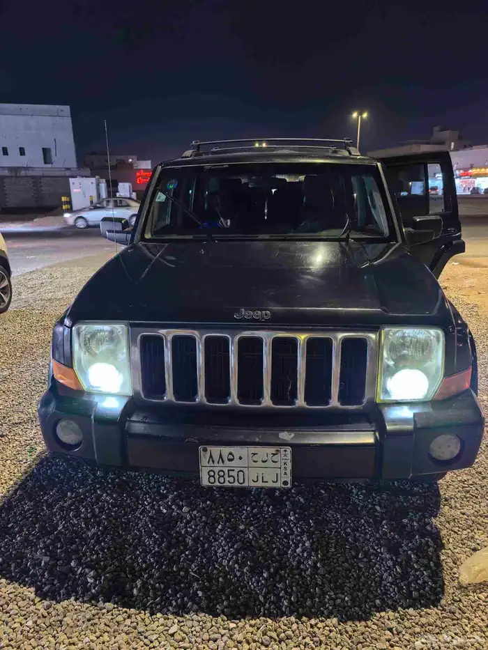 جيب جراند شروكي كوماندور 2010 3