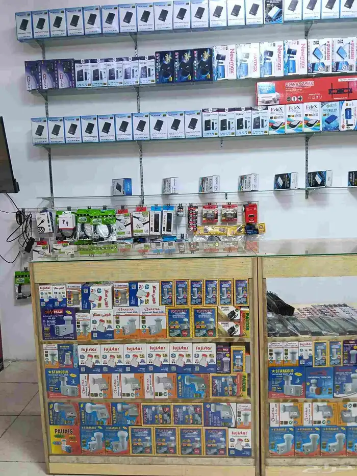 Receiver dish and antenna 1