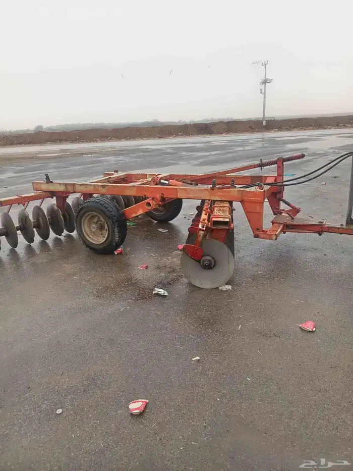 دسك ومرشه ونتاه للأيجار في ويوجد جهاز الرش النخل 2