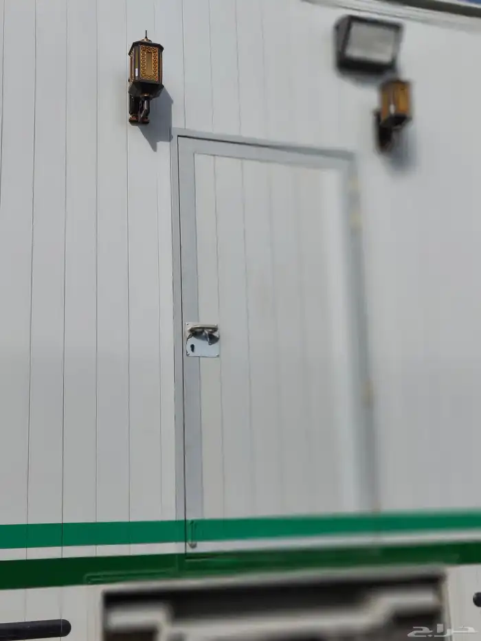 كرفان ملكي شرائح المنيوم الطول 24  VIP 17