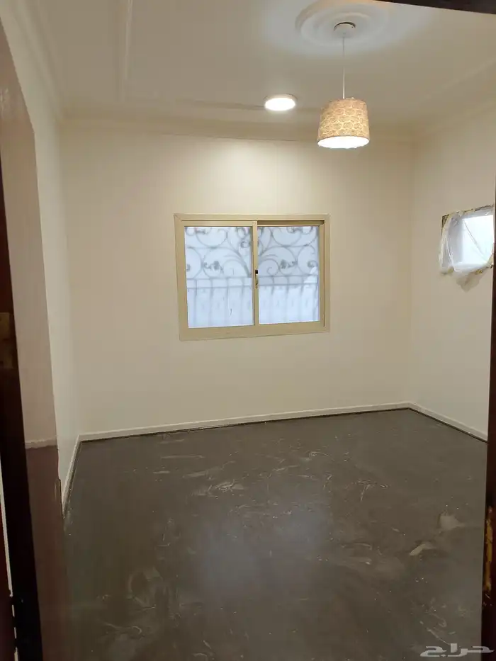 للايجار شقه عوائل حي احد 3غرف وصاله ومطبخ 21 الف دوفعات فقط 9