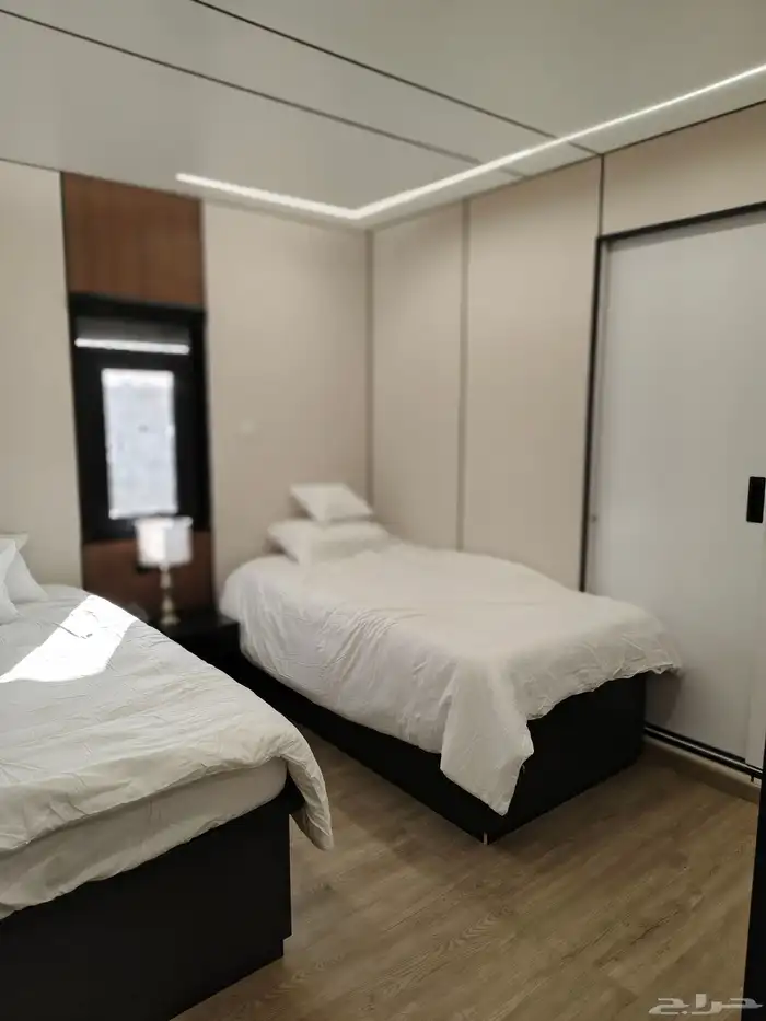 كرفان ملكي شرائح المنيوم الطول 24  VIP 3