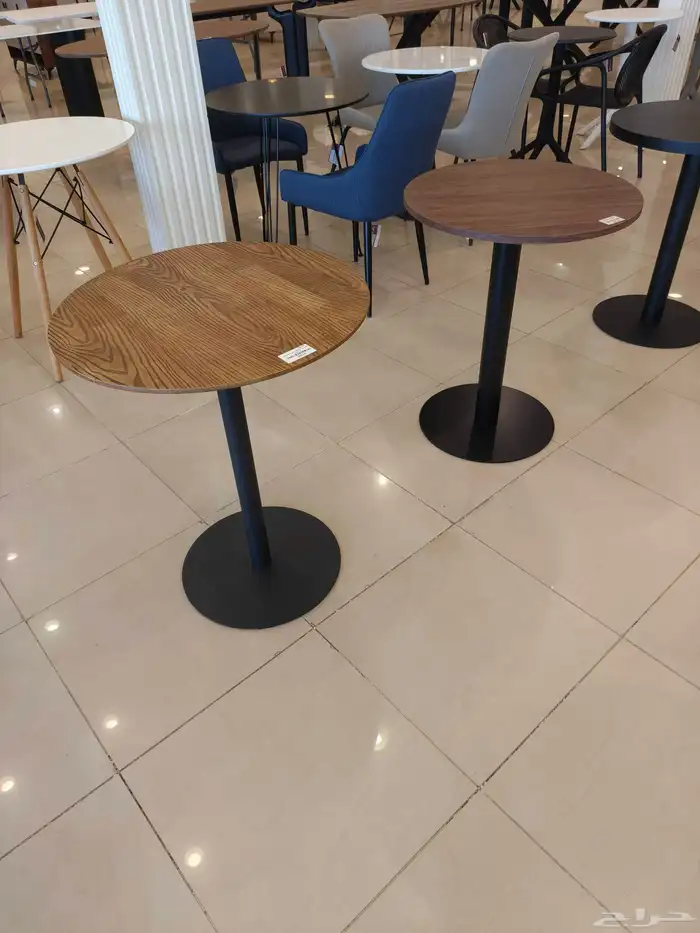 طاولات وكراسي للكافي والمطاعم والمقاهي داخلية وخارجية 2