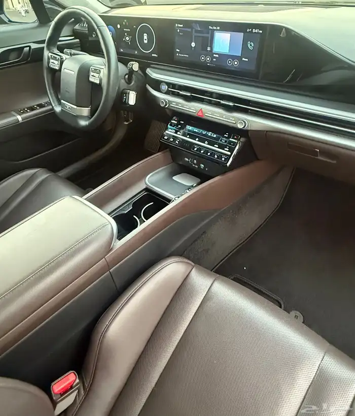 هونداي ازيرا 2023 ( بنزين ) فل كامل شبه جديدة للبيع 12