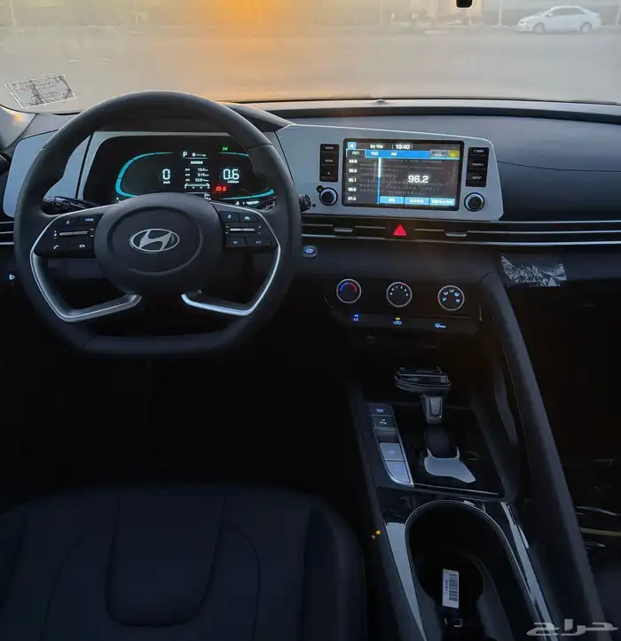 هونداي النترا 2025 ( جديده ) فل كامل للبيع 13