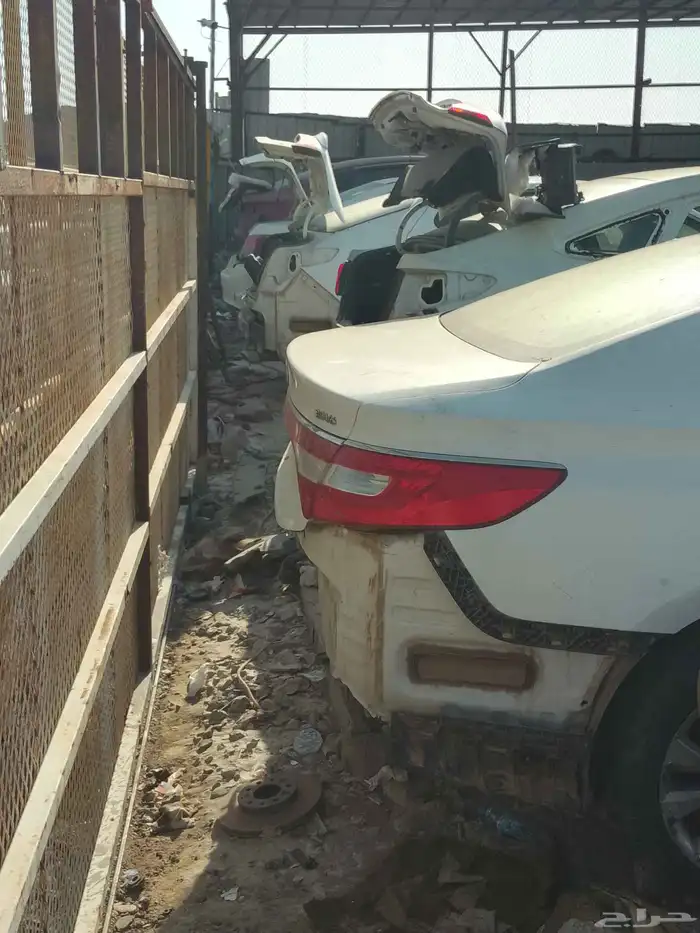 جميع انواع مكائن والقيرات وجميع القطع 0