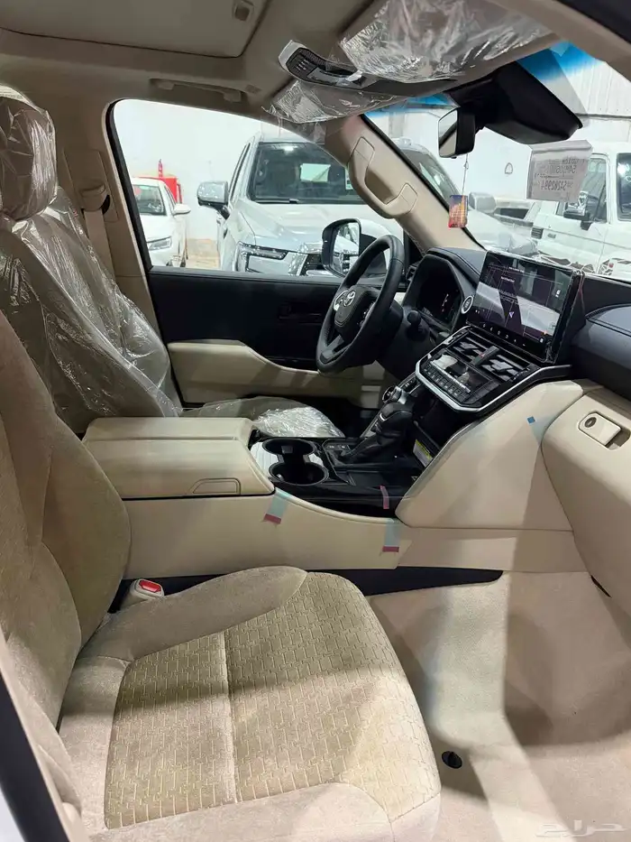 لاند كروزر 2025 -L3 -GXR وارد الوكيل بطاقه جمركيه 14