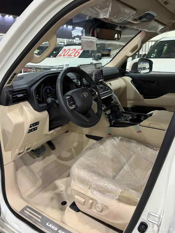 لاند كروزر 2025 -L3 -GXR وارد الوكيل بطاقه جمركيه 8